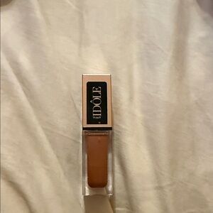 Lancôme liquid eyeshadow in bronze lava